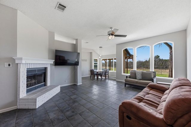 7719 Kiva DR, Austin, TX 78749