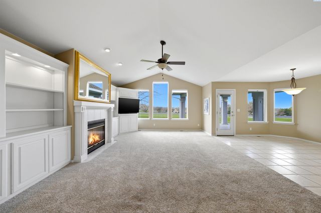 3632 S Green St., Kennewick, WA 99337