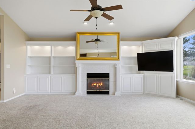 3632 S Green St., Kennewick, WA 99337