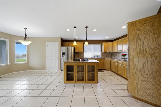 3632 S Green St., Kennewick, WA 99337