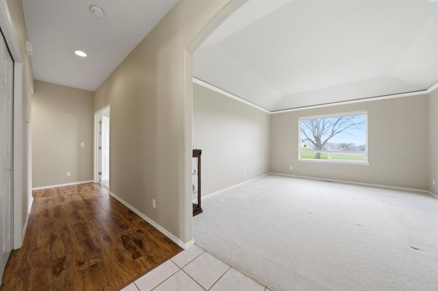 3632 S Green St., Kennewick, WA 99337