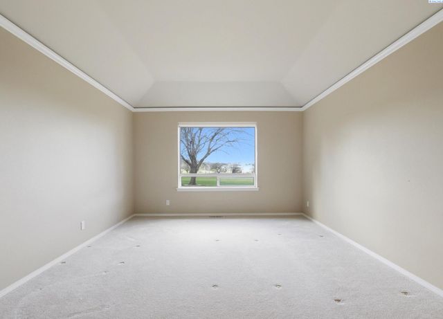 3632 S Green St., Kennewick, WA 99337