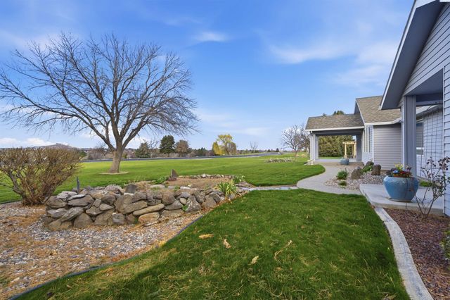 3632 S Green St., Kennewick, WA 99337