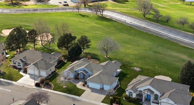 3632 S Green St., Kennewick, WA 99337