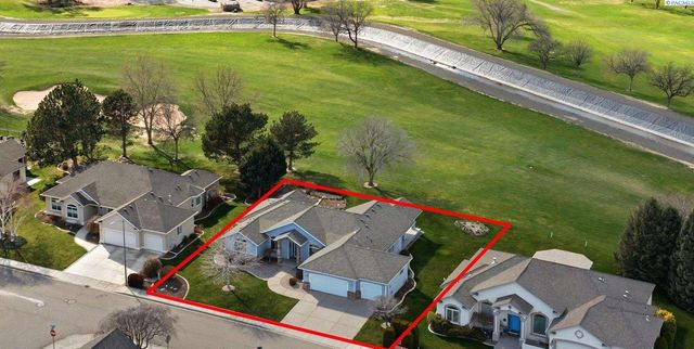 3632 S Green St., Kennewick, WA 99337