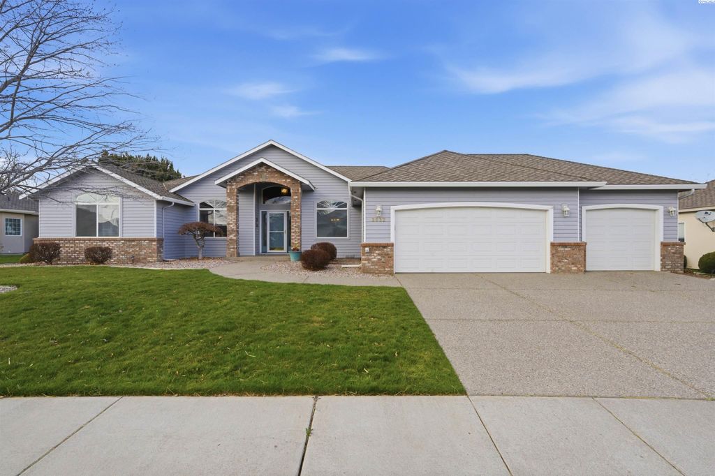 3632 S Green St., Kennewick, WA 99337