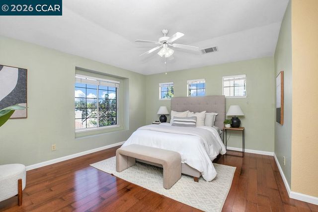 326 Liveoak Court, Martinez, CA 94553