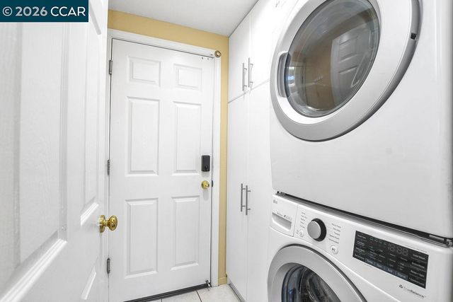 326 Liveoak Court, Martinez, CA 94553