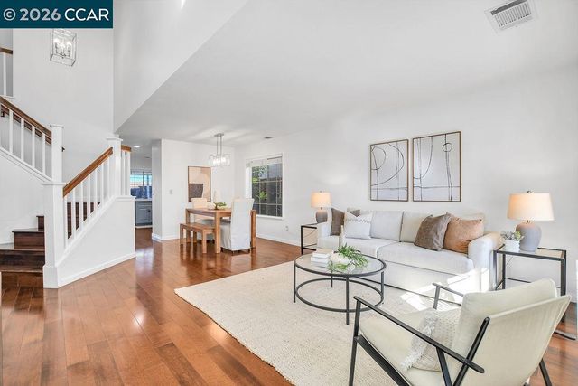 326 Liveoak Court, Martinez, CA 94553