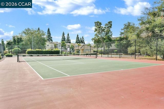 326 Liveoak Court, Martinez, CA 94553