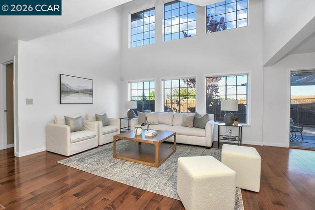 326 Liveoak Court, Martinez, CA 94553