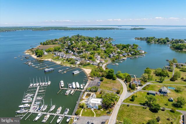 1100 PACA DR, Edgewater, MD 21037