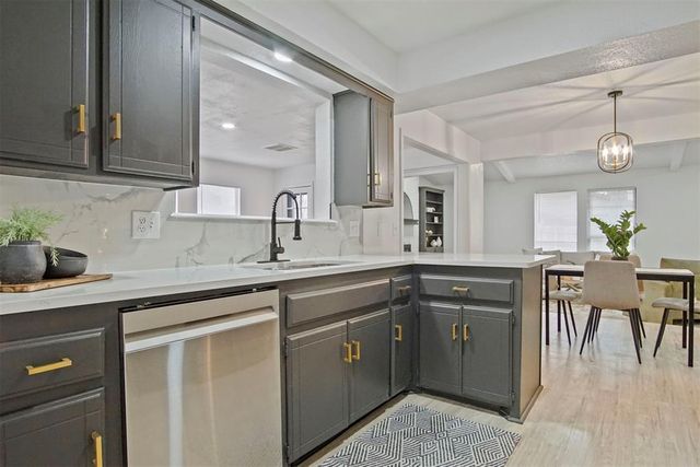 744 Mabel C Fry Boulevard, Yukon, OK 73099