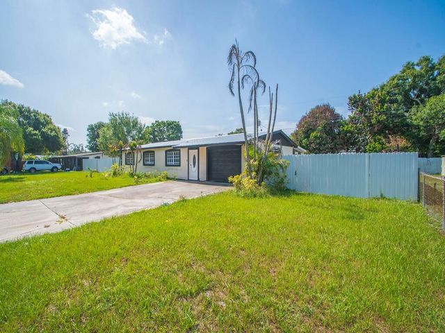 355 JOHNSTON Street, Fort Pierce, FL 34982