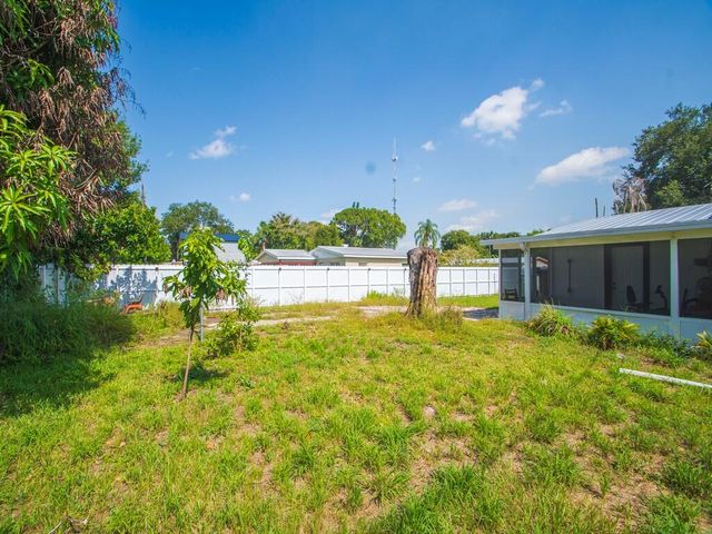 355 JOHNSTON Street, Fort Pierce, FL 34982