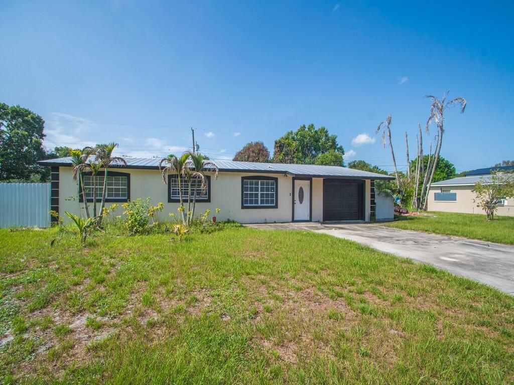355 JOHNSTON Street, Fort Pierce, FL 34982