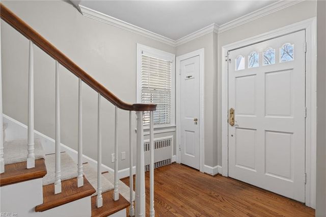 21 Brandon RD, Newport News, VA 23601