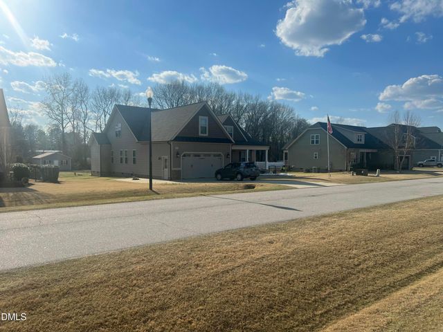 131 Nashville Drive, Archer Lodge, NC 27527