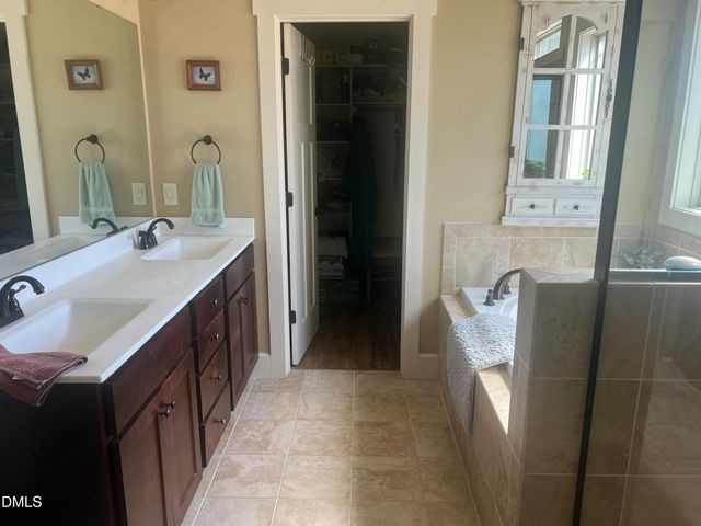131 Nashville Drive, Archer Lodge, NC 27527