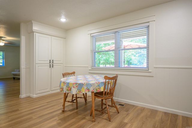 50 Hawkins Lane, Cord, AR 72524