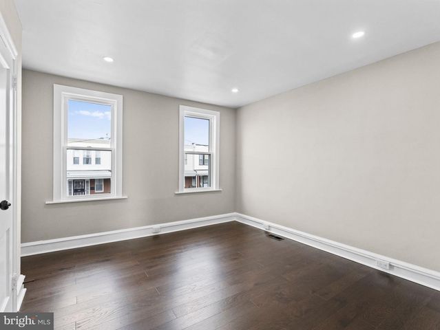 5921 ELSINORE ST, Philadelphia, PA 19120