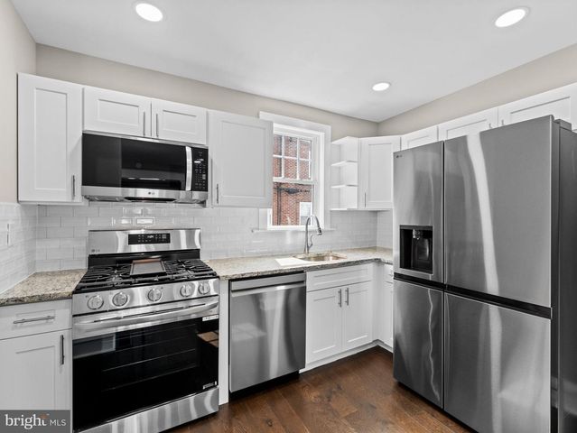 5921 ELSINORE ST, Philadelphia, PA 19120