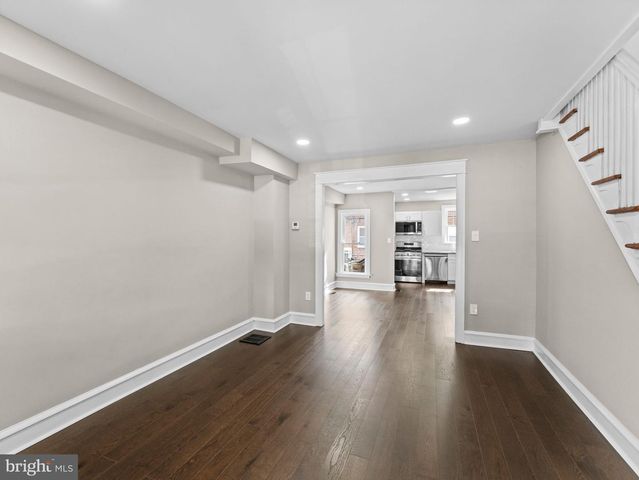 5921 ELSINORE ST, Philadelphia, PA 19120