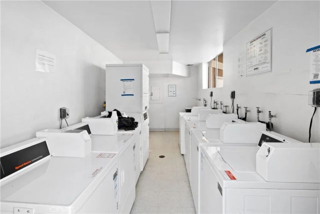 10757 Hortense 307, North Hollywood, CA 91602