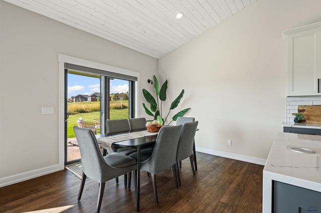 7935 BROOKS LOOP, Spearfish, SD 57783