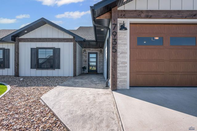 7935 BROOKS LOOP, Spearfish, SD 57783