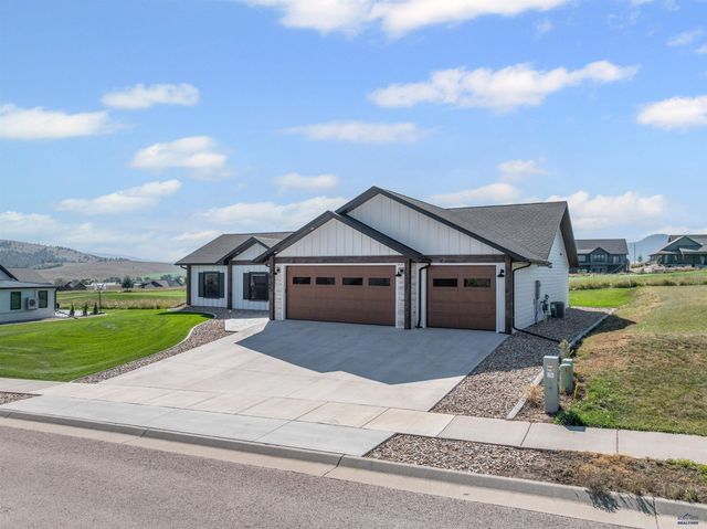 7935 BROOKS LOOP, Spearfish, SD 57783