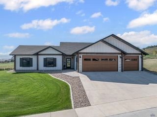 7935 BROOKS LOOP, Spearfish, SD 57783