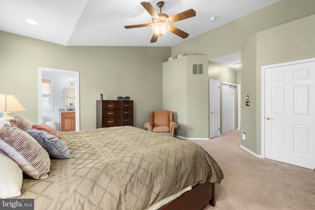 7 WILKINS RD, Hainesport, NJ 08036