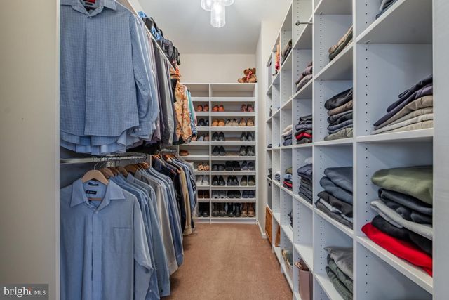 7 WILKINS RD, Hainesport, NJ 08036