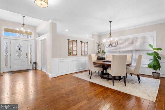 7 WILKINS RD, Hainesport, NJ 08036