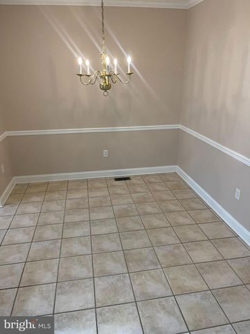 160 PENNSBURY LN, Woodbury, NJ 08096