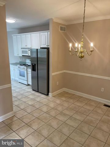 160 PENNSBURY LN, Woodbury, NJ 08096