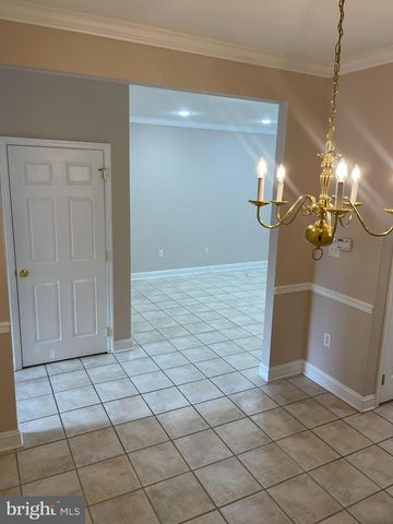 160 PENNSBURY LN, Woodbury, NJ 08096