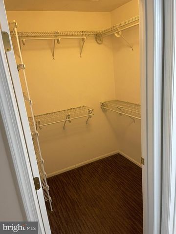 160 PENNSBURY LN, Woodbury, NJ 08096