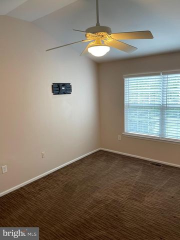 160 PENNSBURY LN, Woodbury, NJ 08096