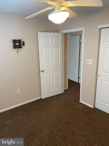 160 PENNSBURY LN, Woodbury, NJ 08096