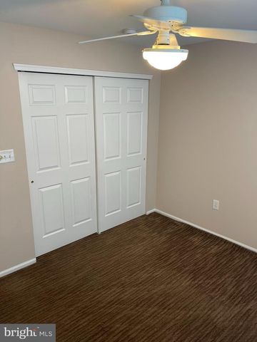 160 PENNSBURY LN, Woodbury, NJ 08096