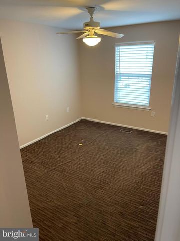 160 PENNSBURY LN, Woodbury, NJ 08096