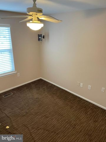 160 PENNSBURY LN, Woodbury, NJ 08096