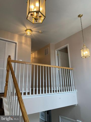 160 PENNSBURY LN, Woodbury, NJ 08096