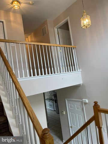 160 PENNSBURY LN, Woodbury, NJ 08096