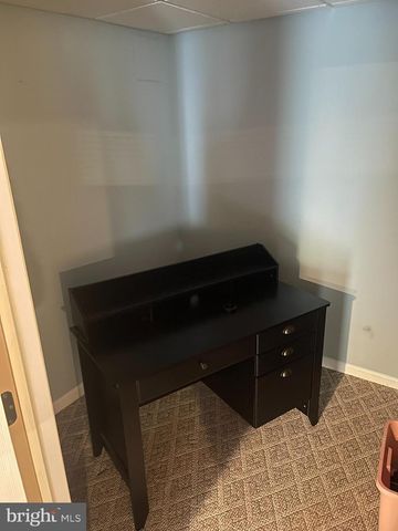 160 PENNSBURY LN, Woodbury, NJ 08096