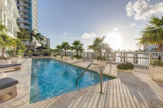 1445 16th Street 902, Miami Beach, FL 33139