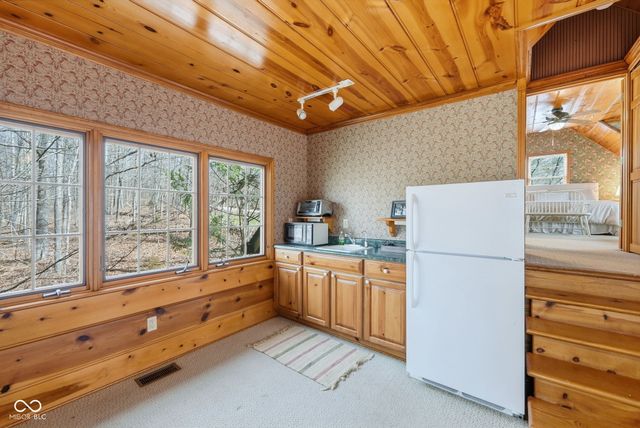 6486 Coyote Drive, Nineveh, IN 46164