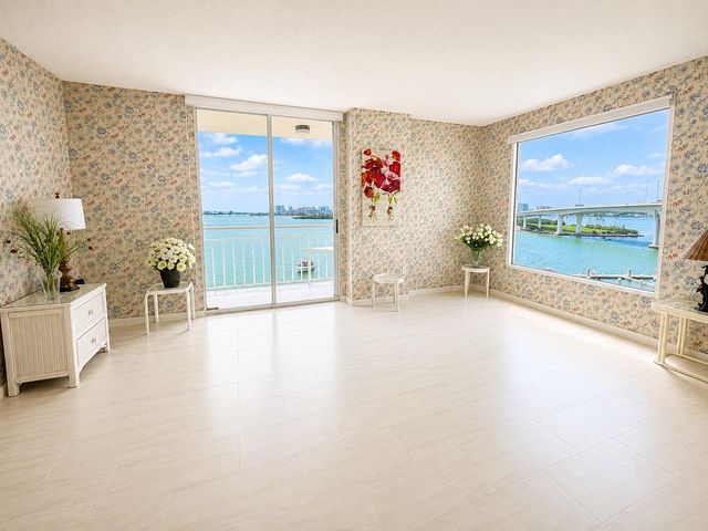 100 PIERCE STREET 808, Clearwater, FL 33756